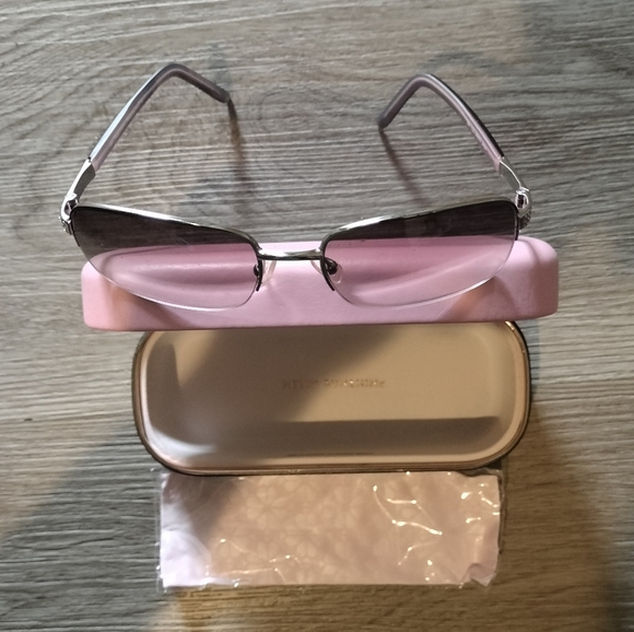 VALENTINO GARAVANI AUTH SWAROVSKI CRYSTAL LOGO SIDED CHIC,SEXY, RARE SUNGLASSES! - Picture 7 of 16